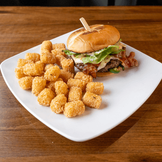 Bacon Jalapeno Popper Burger